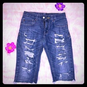 ❤️2/$20 ❤️cut off distressed shorts
